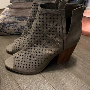 Maurices Never worn: Open toe bootie size 9. Olive/tan in color